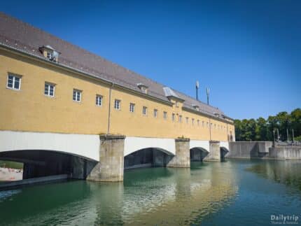 Englischer Garten Nordteil Oberfoehring Isarwehr