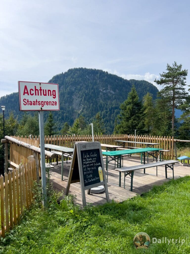 Mittenwald Berggasthaus Ederkanzel Staatsgrenze