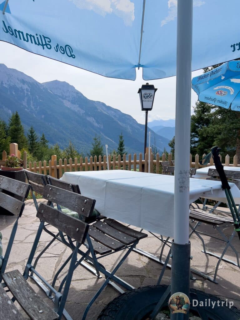 Mittenwald Berggasthaus Ederkanzel Terrasse
