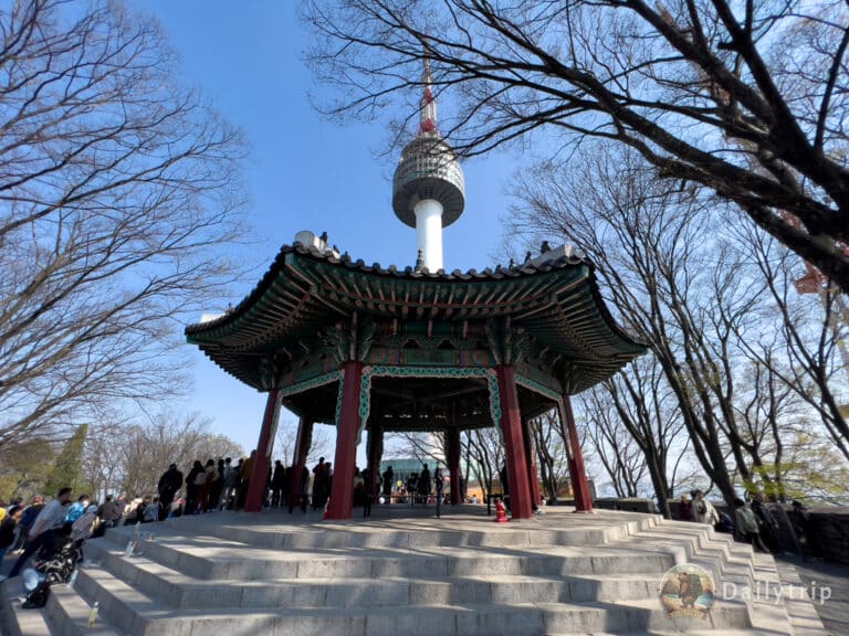 Seoul Namsan Tower Tempel
