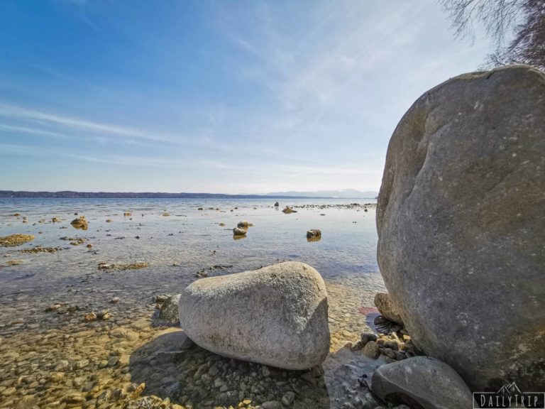 Ausflug Starnberger See Südblick mit Felsen